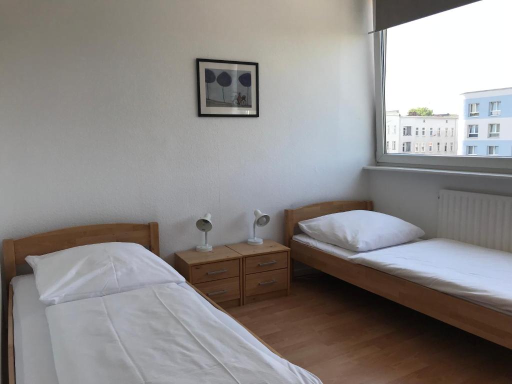 Апартаменты (Стандартные апартаменты с 3 спальнями) гостевого дома City Inn, Берлин