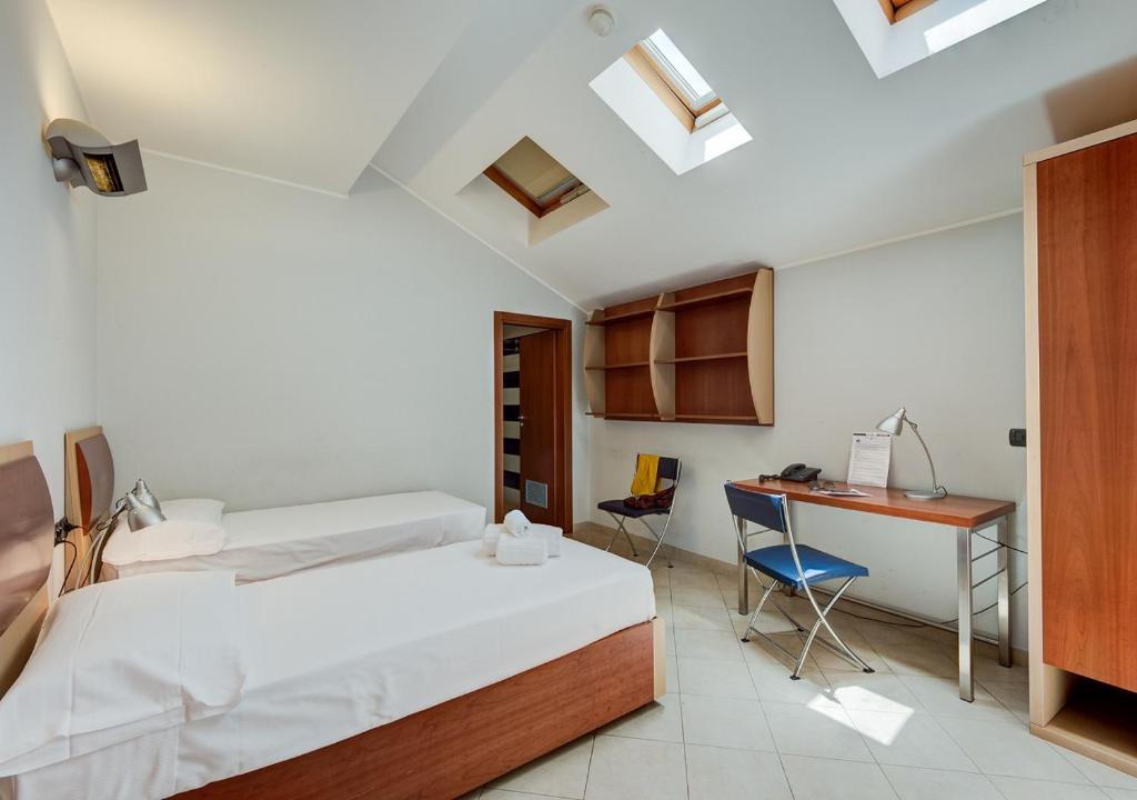 Двухместный (Двухместный номер эконом-класса с 2 отдельными кроватями) гостевого дома Camplus Guest d'Aragona, Катания
