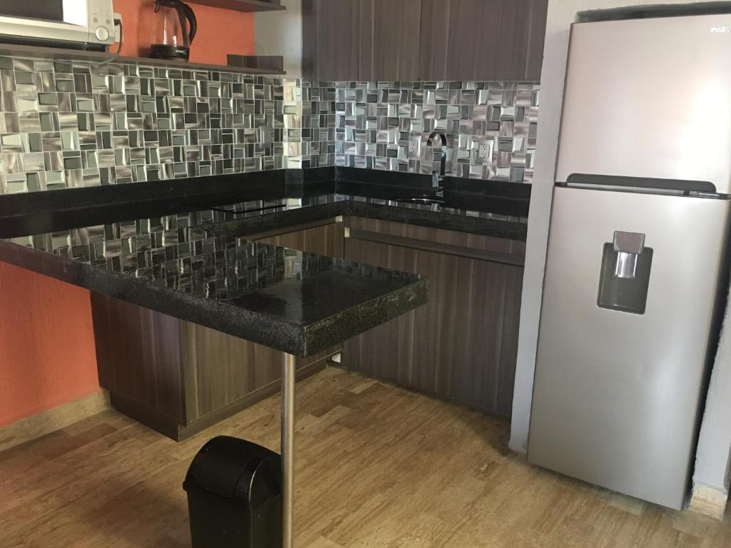 Апартаменты (Улучшенные апартаменты), Cancun Plaza Condo Apartment