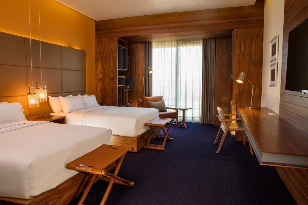 Трехместный (Двухместный номер с 2 двуспальными кроватями) отеля Cleviá Grand Hotel, Леон (Штат Гуанахуато)