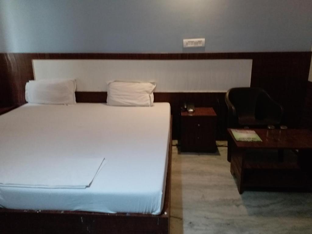 Двухместный (Бюджетный двухместный номер с 1 кроватью) отеля HOTEL HAIFA, Варанаси
