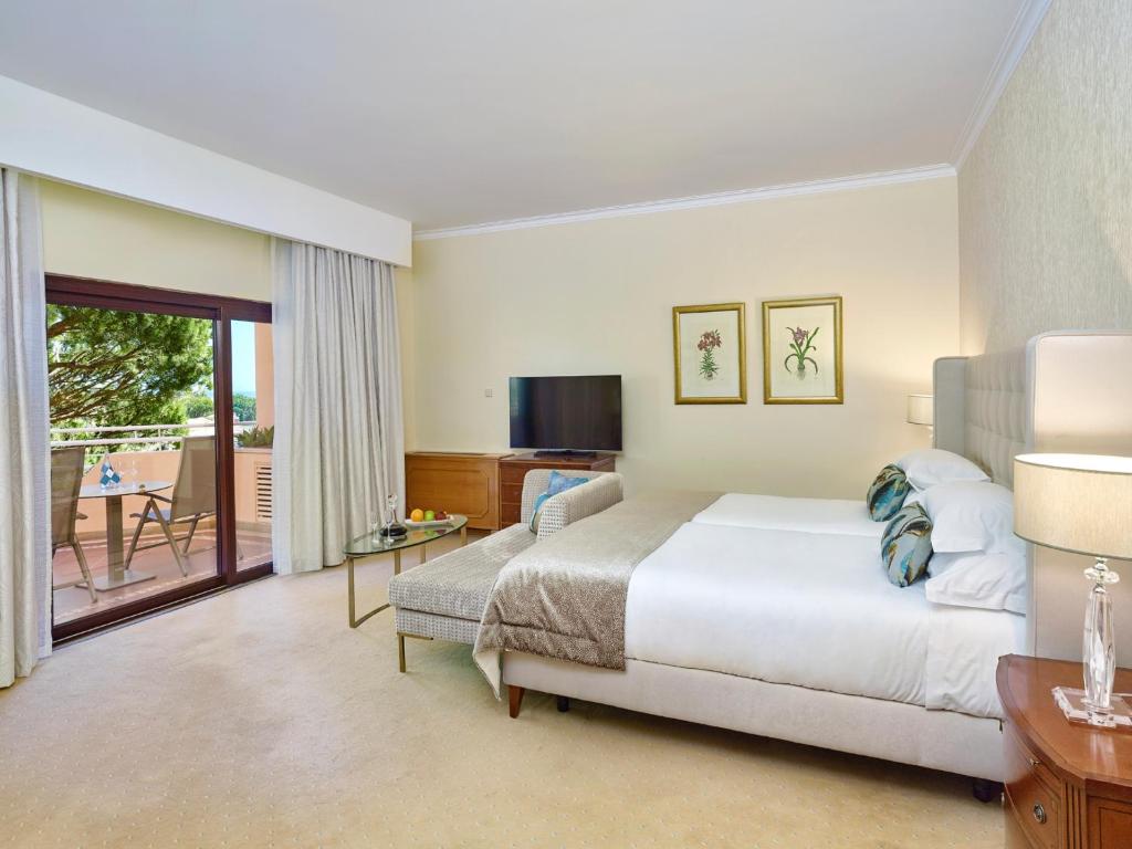 Двухместный (Двухместный номер «Премиум» с 1 кроватью - крыло Golf) отеля Hotel Quinta do Lago, Кинта-до-Лаго