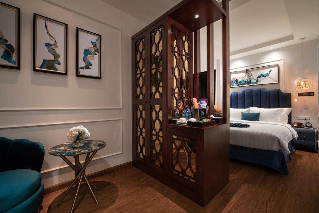 Двухместный (Классический двухместный номер с 1 кроватью) отеля Dahlia Hotel Hanoi, Ханой