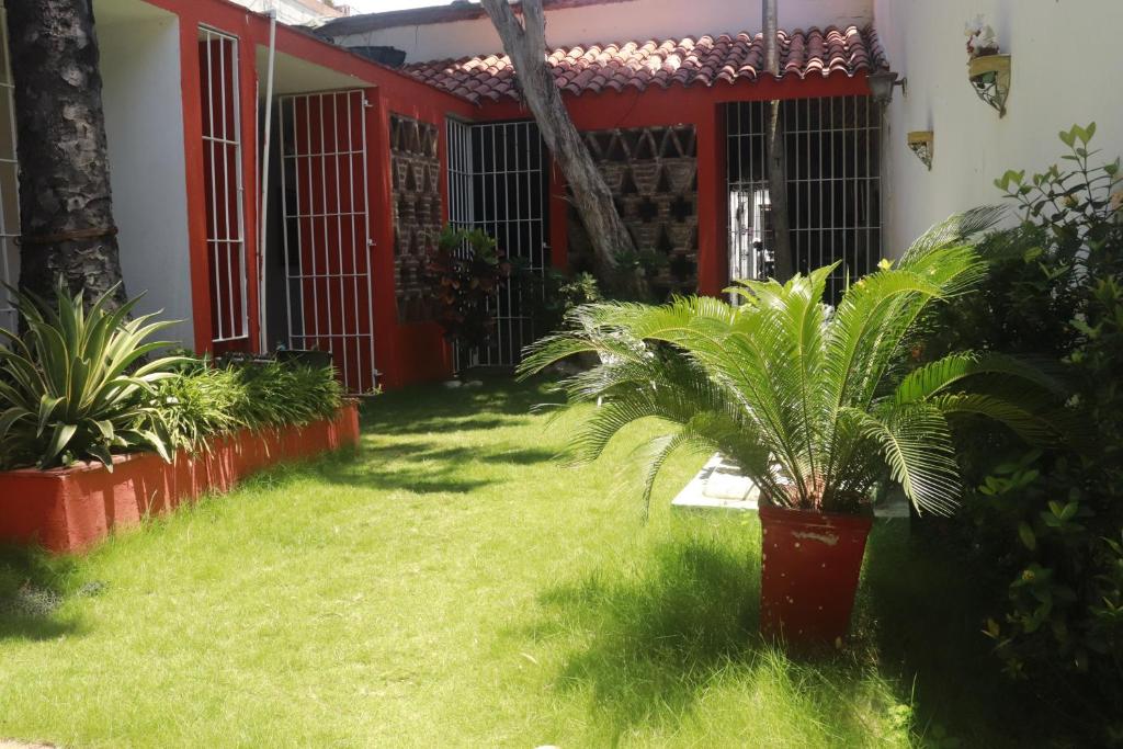Гостевой дом Casa de Huespedes Las Mercedes, Санто-Доминго