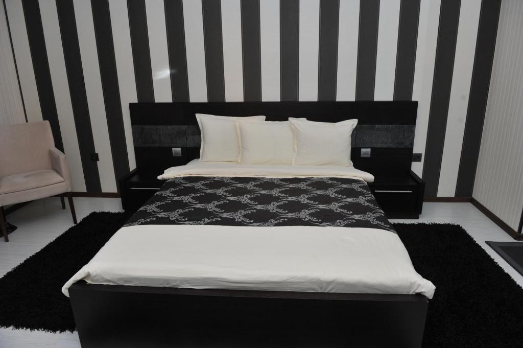 Двухместный (Стандартный двухместный номер с 1 кроватью или 2 отдельными кроватями) мотеля Eros Motel, Сандански