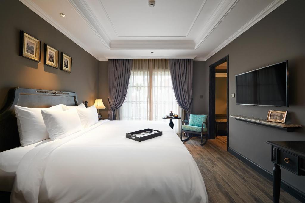 Двухместный (Двухместный номер Делюкс с 1 кроватью или 2 отдельными кроватями) отеля La Siesta Premium Hang Be, Ханой