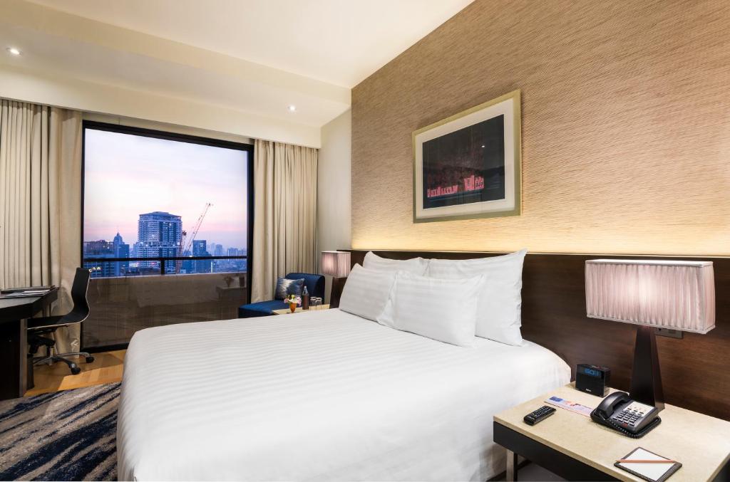 Двухместный (Люкс с 1 спальней) апарт-отеля Emporium Suites by Chatrium, Бангкок