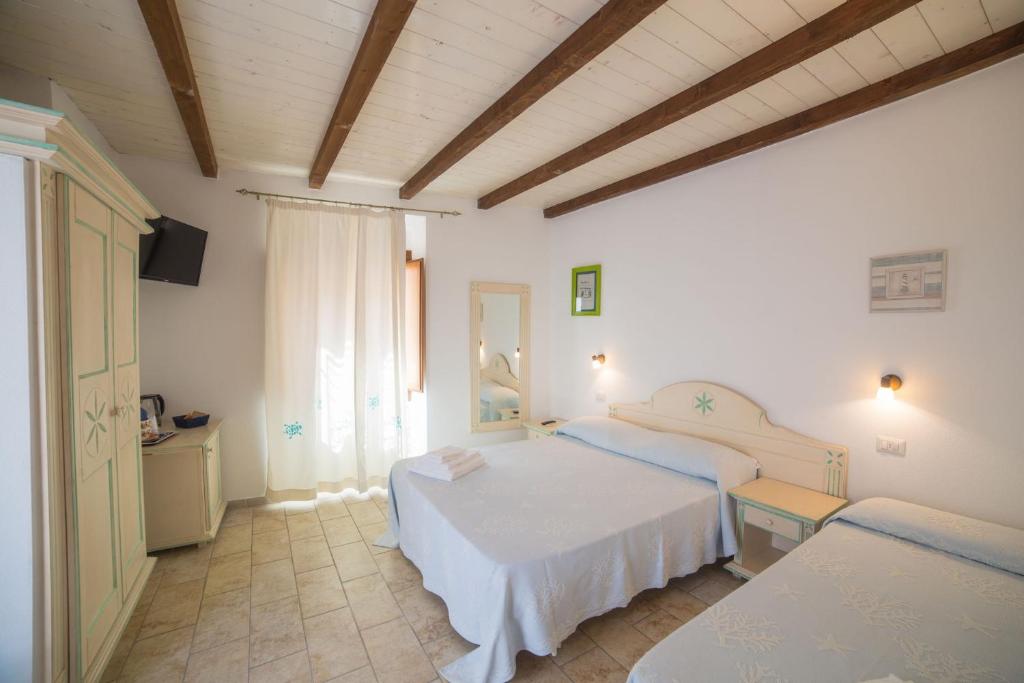 Трехместный (Трехместный номер), Olbia Domus Inn