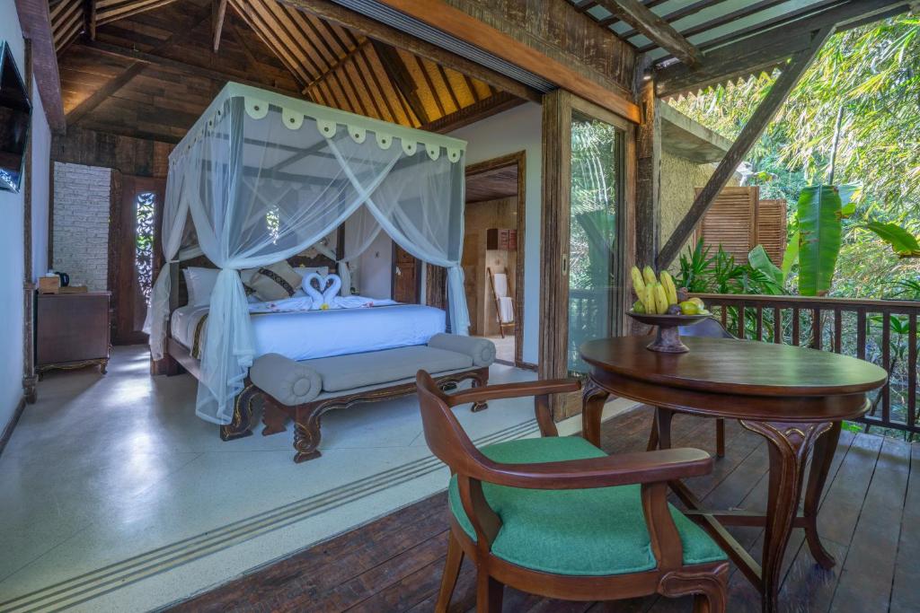 Вилла (Ethnic One-Bedroom Villa with Balcony), Menzel Ubud