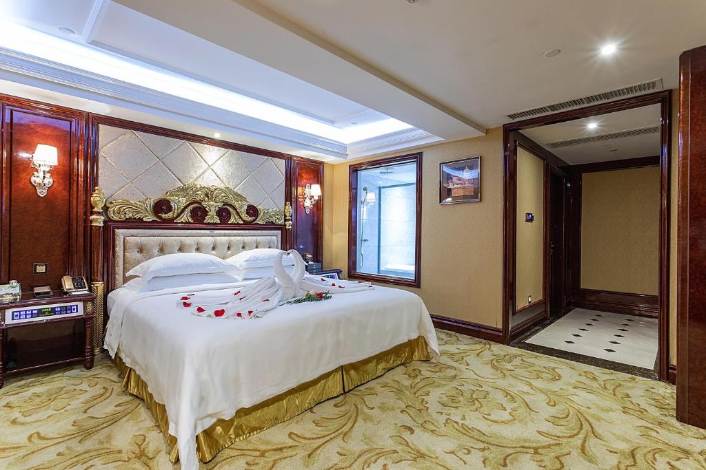 Двухместный (Улучшенный двухместный номер с 1 кроватью и без окон) отеля Yueda Financial City International Hotel, Гуанчжоу