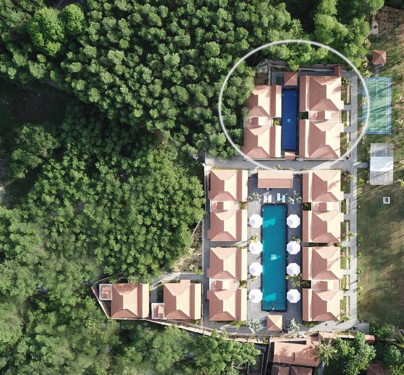 Вилла (Four-Bedroom Pool Villa with Wellness Retreat package), Pilgrimage Village Boutique Resort & Spa