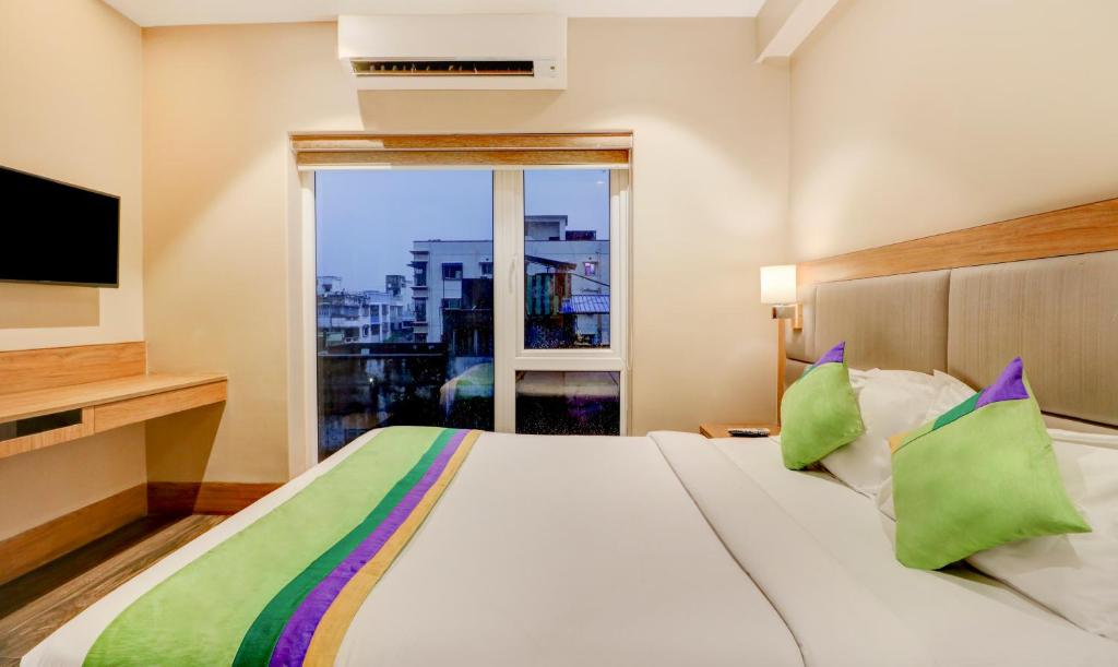 Двухместный ([Sanitized] Standard Double Room), OYO 11453 Radhe Palace