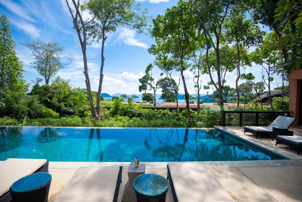 Вилла (Вилла Residence с 3 спальнями, бассейном и видом на сад), Курортный отель Sri Panwa Phuket Luxury