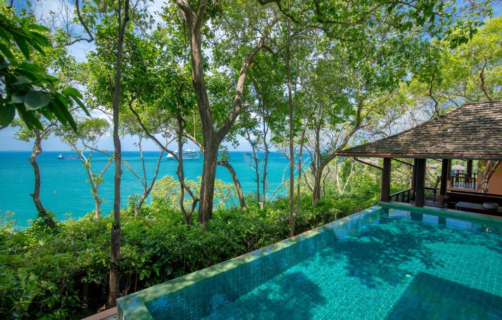 Вилла (Вилла Residence с 3 спальнями, бассейном и видом на сад), Курортный отель Sri Panwa Phuket Luxury