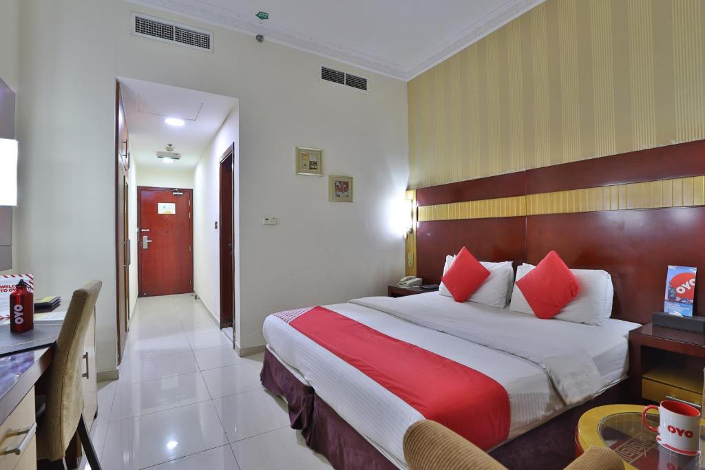 Двухместный (Стандартный двухместный номер с 1 кроватью размера «king-size») отеля Phoenix Hotel, Дубай