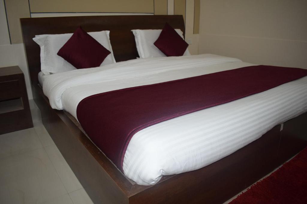 Двухместный (Двухместный номер с 1 кроватью) отеля Hotel Vasundra, Гандинагар