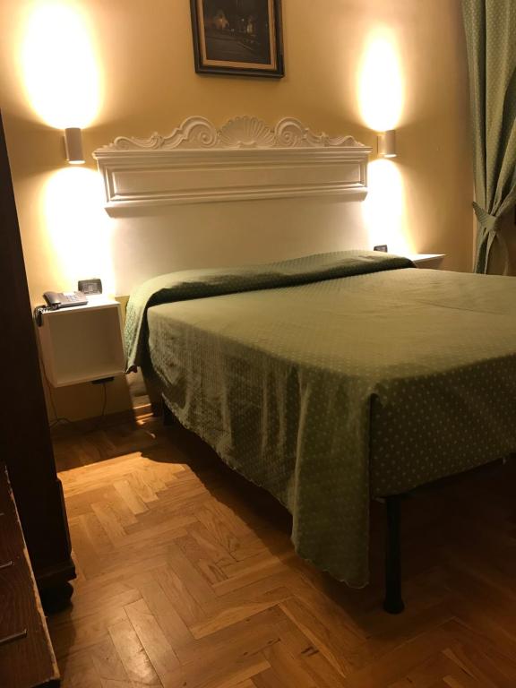 Двухместный (Двухместный номер эконом-класса с 1 кроватью) отеля Hotel Giglio, Флоренция