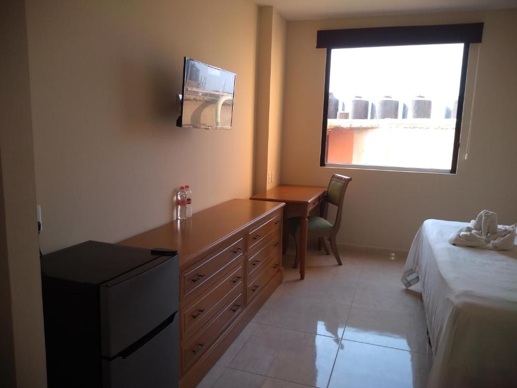 Двухместный (Небольшой двухместный номер с 1 кроватью) отеля Hotel Del Viajero, Сьюдад-дель-Кармен