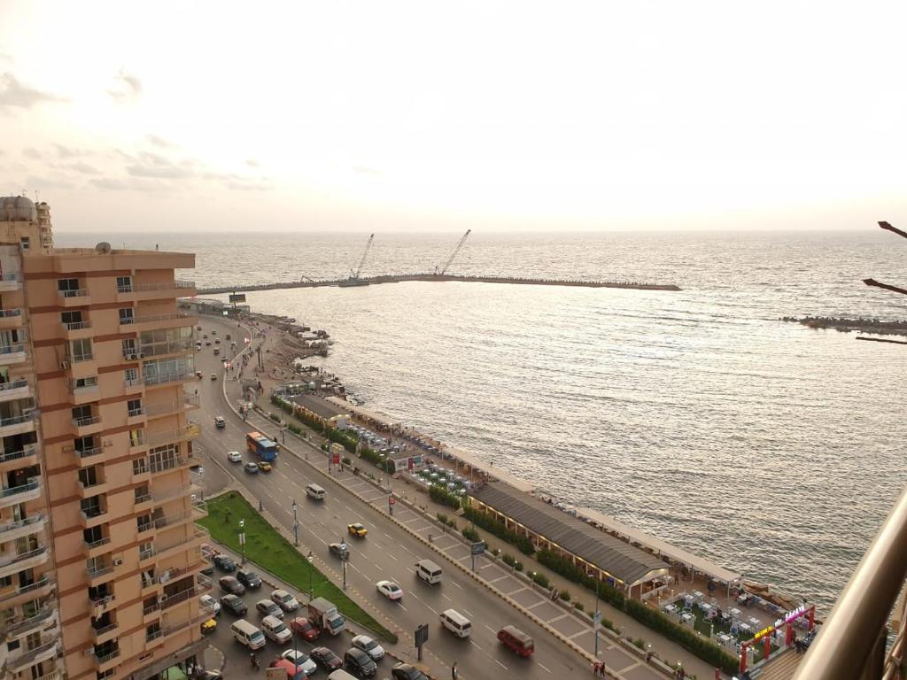 Апартаменты Sidi Bishr Furnished Apartments - Abbas Al Aasar (Families Only), Александрия