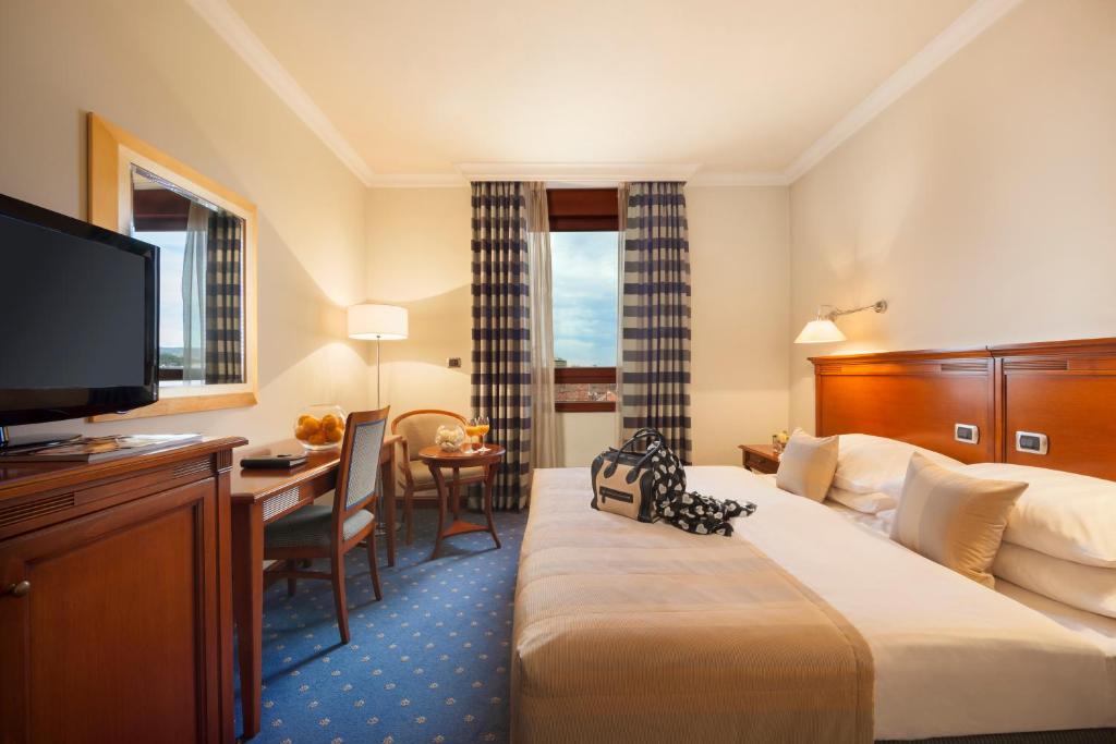 Двухместный (Двухместный номер с кроватью размера «king-size») отеля Best Western Premier Hotel Astoria, Загреб