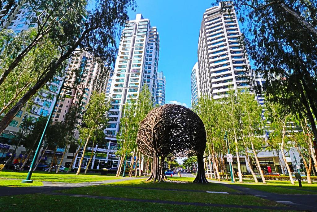 Апартаменты (Апартаменты с 1 спальней), Oasis Regency @ Fort Victoria BGC