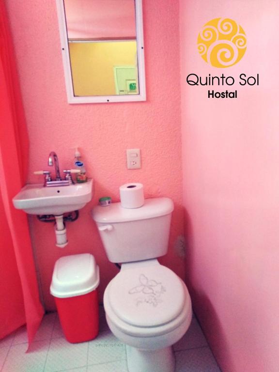 Двухместный (Стандартный двухместный номер с 1 кроватью) отеля Hostal Quinto Sol, Уамантла
