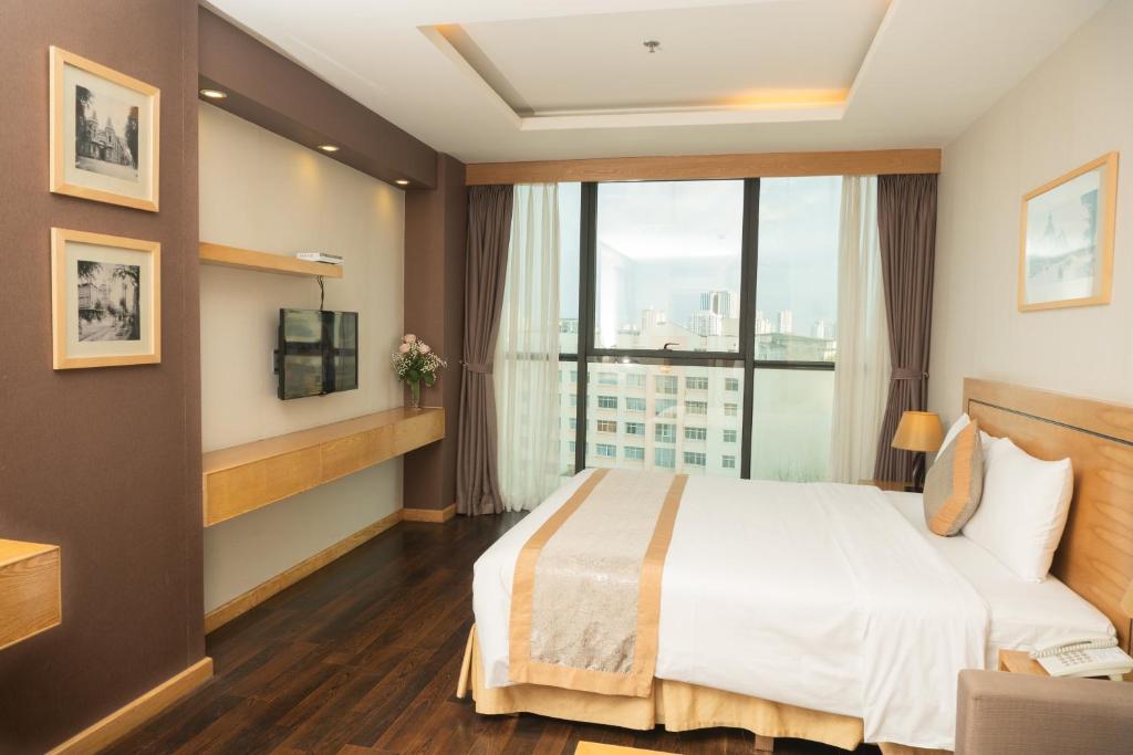 Двухместный (Представительский двухместный номер с 1 кроватью или 2 отдельными кроватями) отеля Parkside Sunline Hotel, Ханой