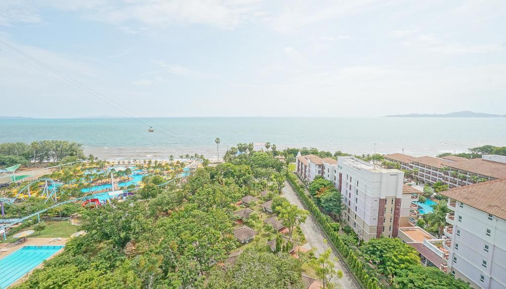 Сьюит (Люкс с 2 спальнями), Отель Pattaya Park Beach Resort