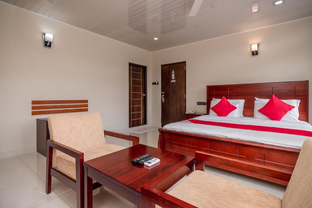 Двухместный (Deluxe Double Room with Free Pick Up from the Kandy City and Train Station), Janora Hills