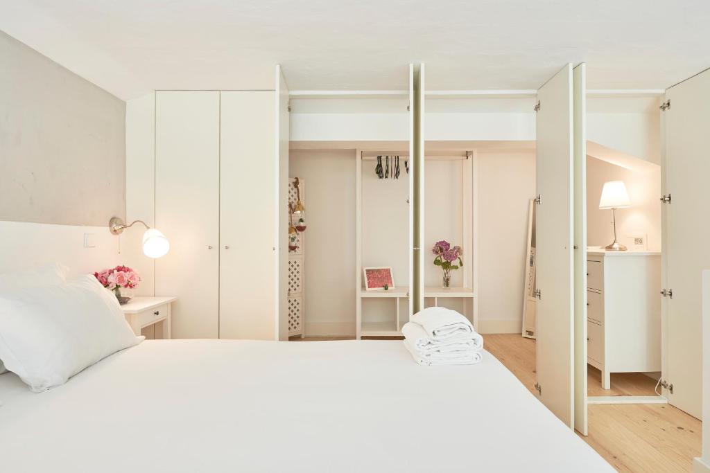 Апартаменты (Лофт), Lisbon Five Stars Apartments Bica