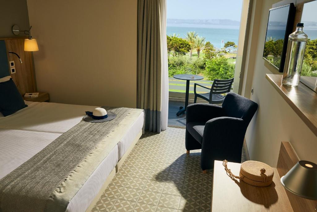 Двухместный (Двухместный номер с 1 кроватью и боковым видом на море) курортного отеля Robinson Club Kyllini Beach, Киллини