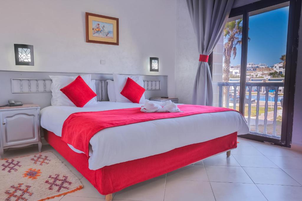 Двухместный (Двухместный номер с 1 кроватью или 2 отдельными кроватями) отеля Hôtel Des Iles, Эс-Сувейра