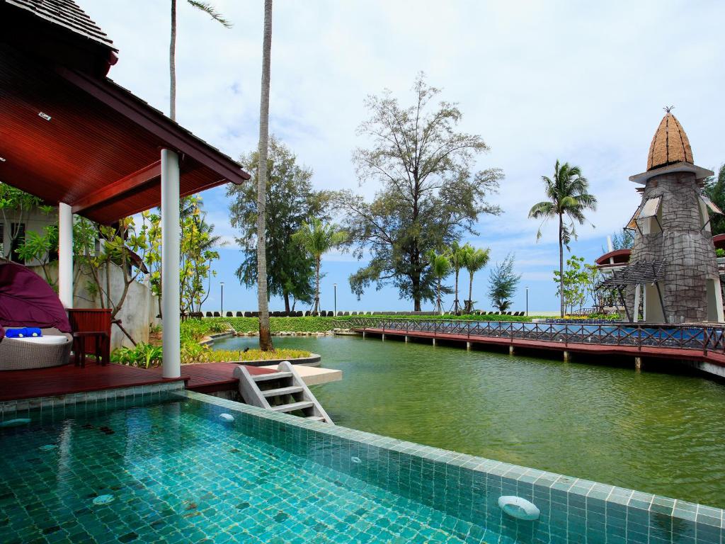 Вилла (Вилла с отдельным бассейном - Вид на лагуну) курортного отеля Sentido Graceland Khao Lak, Кхаулак