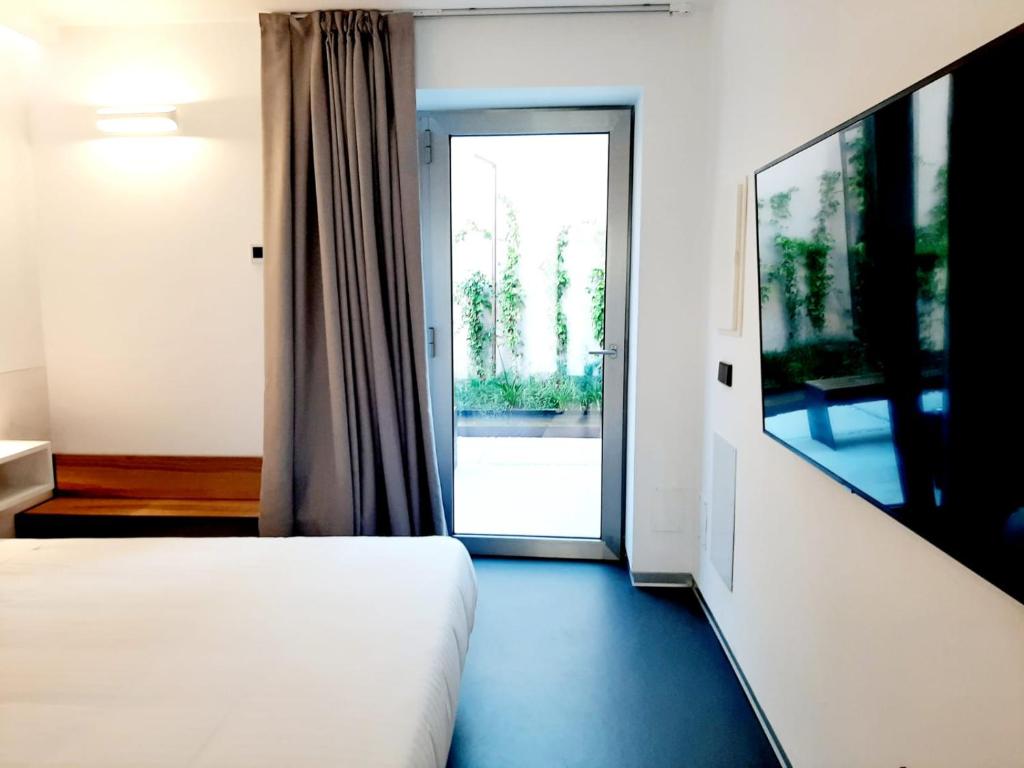 Двухместный (Двухместный номер с 1 кроватью и патио) отеля Hotel Melibea by gaiarooms, Саламанка (Кастилия и Леон)