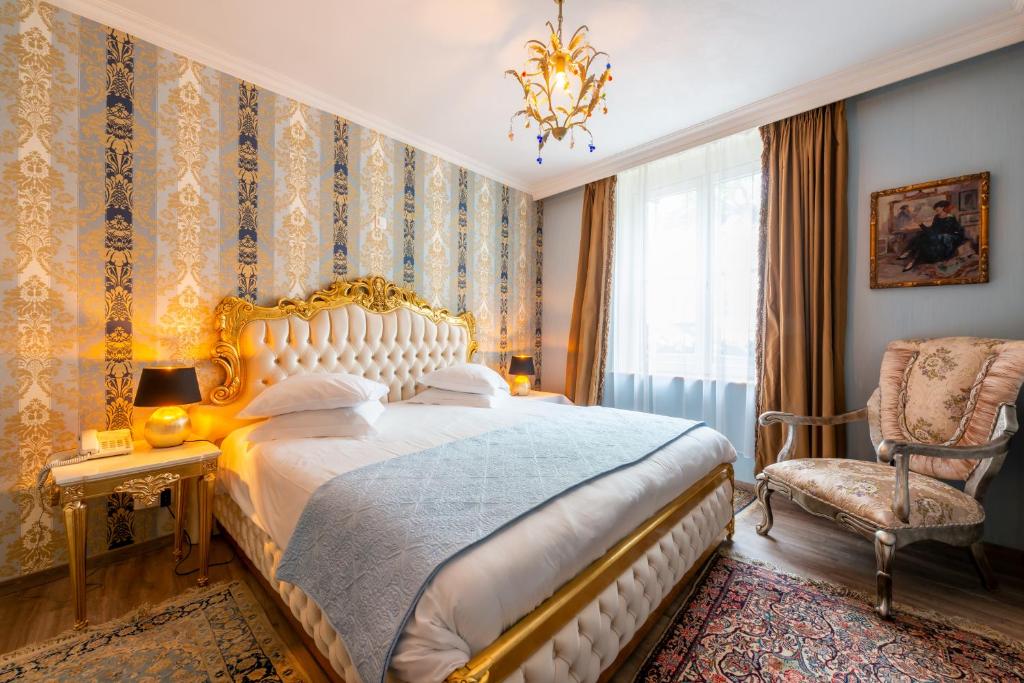 Двухместный (Улучшенный двухместный номер с 1 кроватью или 2 отдельными кроватями) отеля Hotel Die Swaene, Брюгге