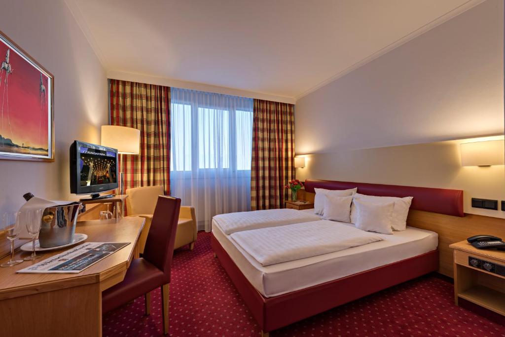 Двухместный (Двухместный номер с 1 кроватью) отеля Feringapark Hotel, Мюнхен