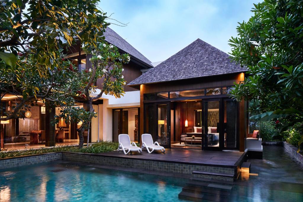 Вилла (Вилла с 2 спальнями и собственным бассейном) отеля The Anvaya Beach Resort Bali, Кута