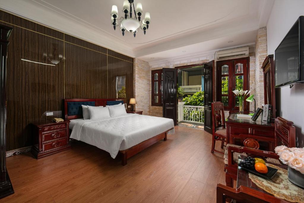 Двухместный (Двухместный номер Делюкс с 1 кроватью или 2 отдельными кроватями) отеля Little Hanoi Diamond Hotel, Ханой