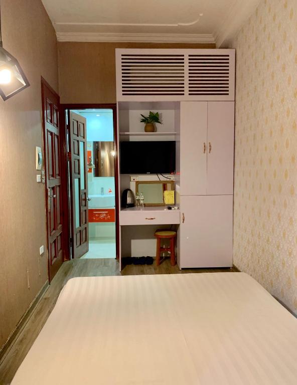 Двухместный (Стандартный двухместный номер с 1 кроватью) отеля Indochina Queen II Hotel, Ханой