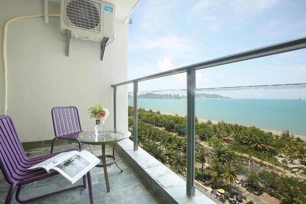 Апартаменты (Three-Bedroom Apartment with Sea View-Mainland China only), Sanya Qingjinghaiwan Apartment