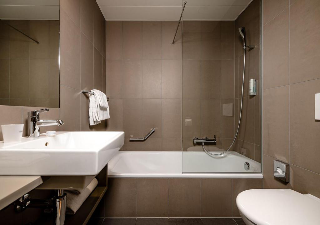 Двухместный (Классический двухместный номер с 1 кроватью) отеля Discovery Hotel, Лозанна