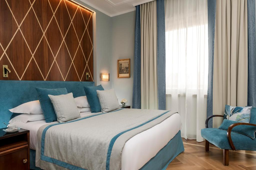 Двухместный (Двухместный номер «Премиум» с 1 кроватью или 2 отдельными кроватями) отеля Bettoja Hotel Mediterraneo, Рим