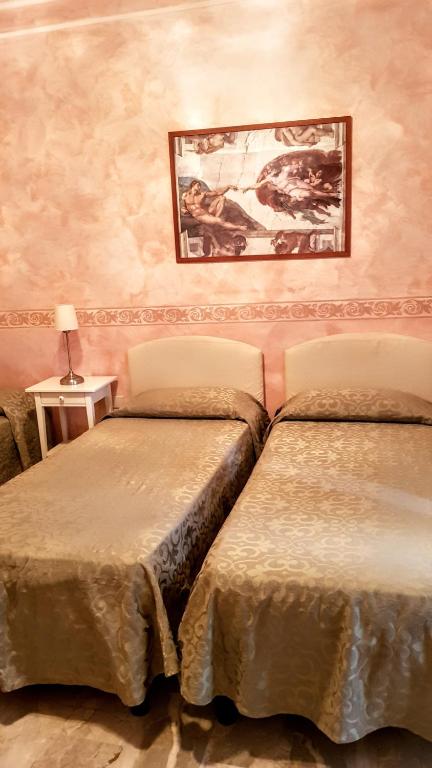 Двухместный (Стандартный двухместный номер с 1 кроватью или 2 отдельными кроватями) отеля Orazia Hotel, Рим