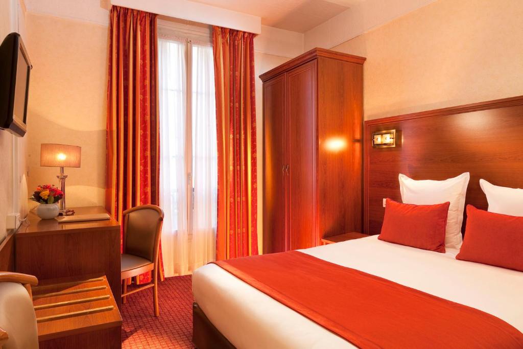 Двухместный (Классический двухместный номер с 1 кроватью) отеля Hotel Terminus Lyon, Париж