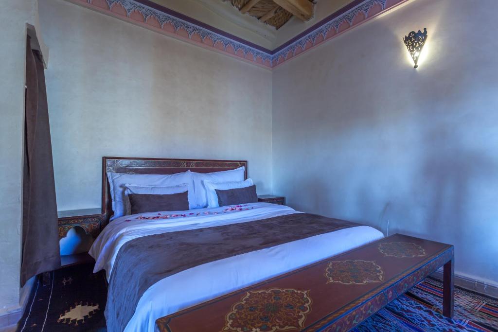 Двухместный (Стандартный двухместный номер с 1 кроватью или 2 отдельными кроватями) отеля Kasbah Tizzarouine, Бумальн