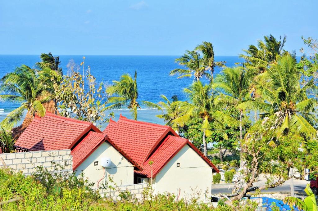 Номер (Бунгало Делюкс с видом на море), Surya Chandra Beach Bungalow