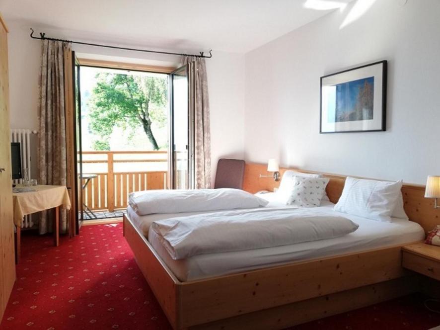 Двухместный (Двухместный номер с 1 кроватью и балконом) отеля Hotel Bergerhof, Партенен