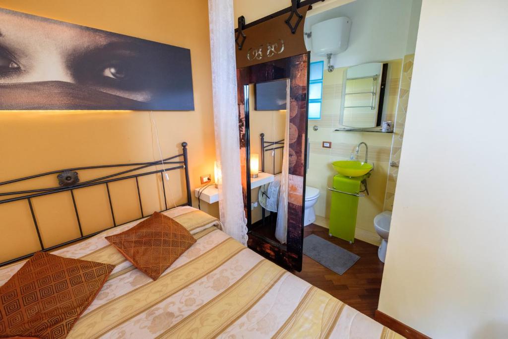 Двухместный (Двухместный номер эконом-класса с 1 кроватью) отеля Axia Terme B&B, Витербо