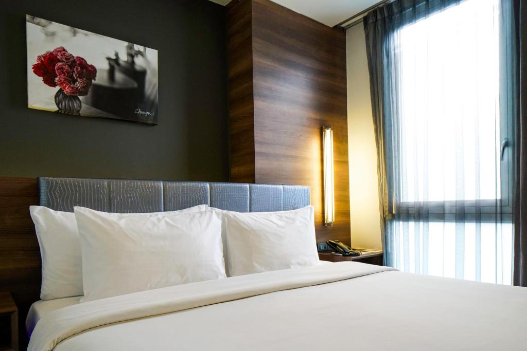 Сьюит (Предложение «Каникулы» — Улучшенный люкс с 1 спальней) отеля LiT BANGKOK Residence, Бангкок