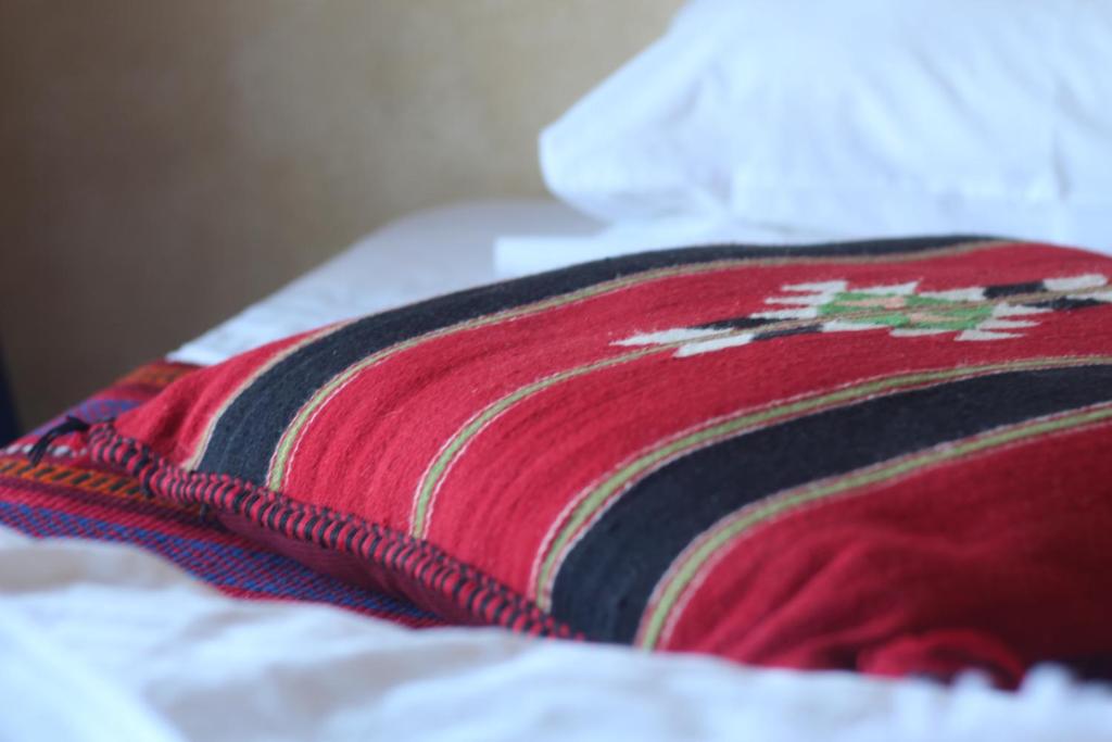 Двухместный (Двухместный номер с 1 кроватью или 2 отдельными кроватями и боковым видом на море) курортного отеля The Bedouin Moon Hotel, Дахаб